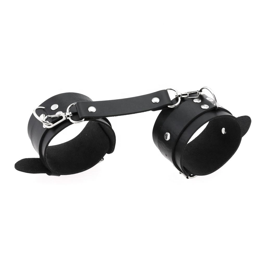 LILITH - BLACK LEATHER CUFFS